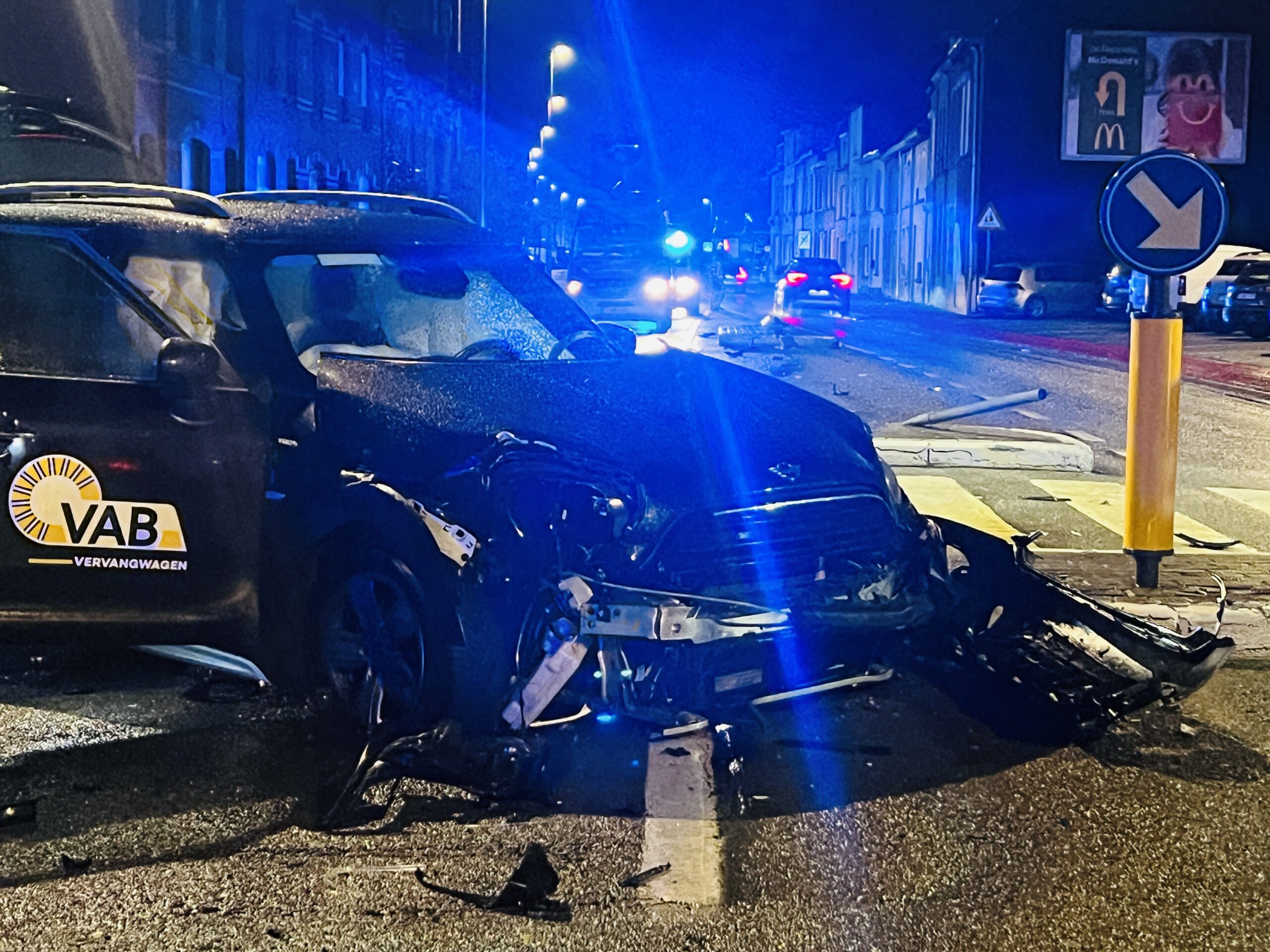 Bizar Verkeersongeval Op Aalstersesteenweg 8320